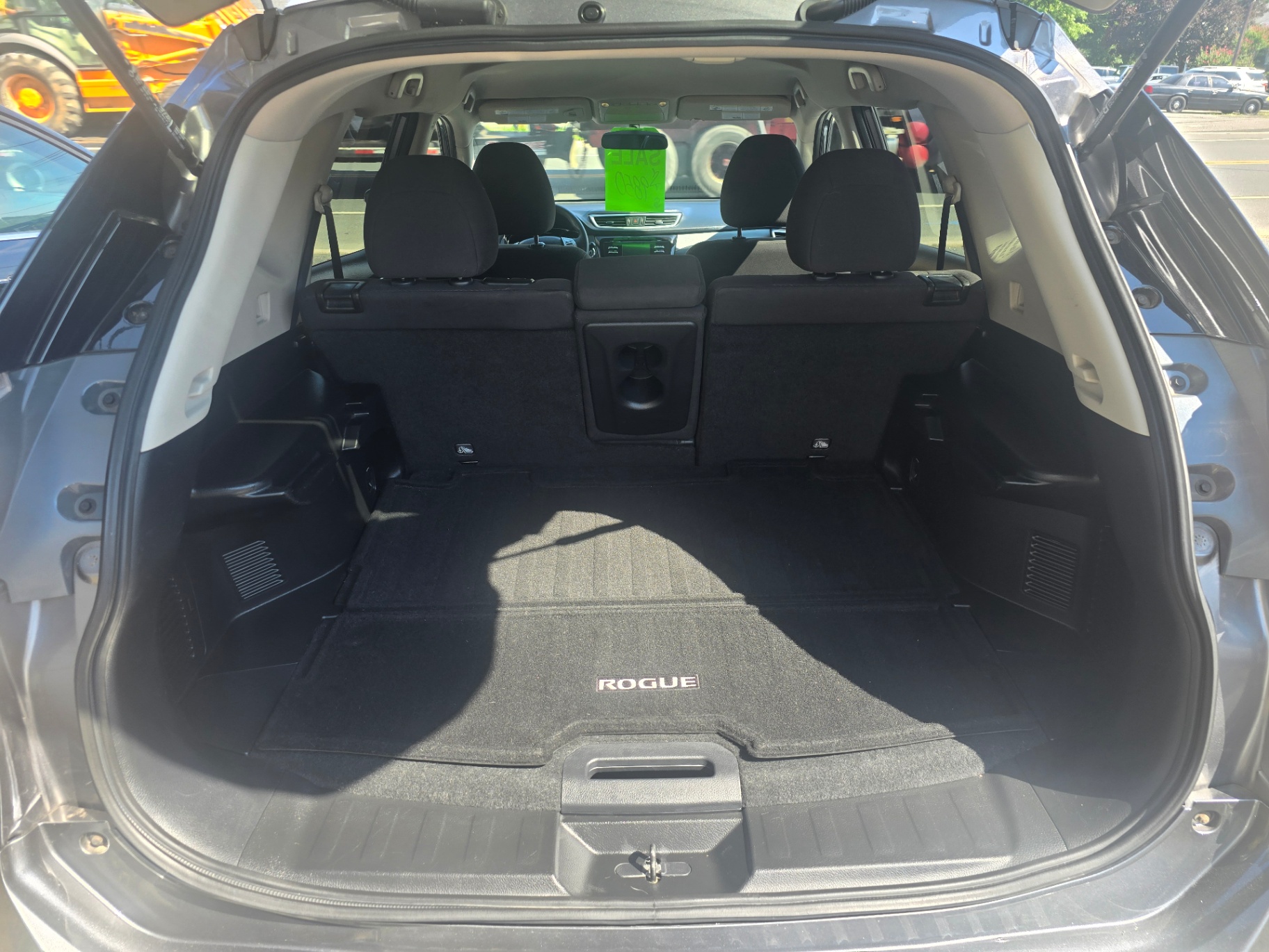 2016 Nissan Rogue SV AWD photo 8 for sale at George Church Inc in Fanwood, NJ
